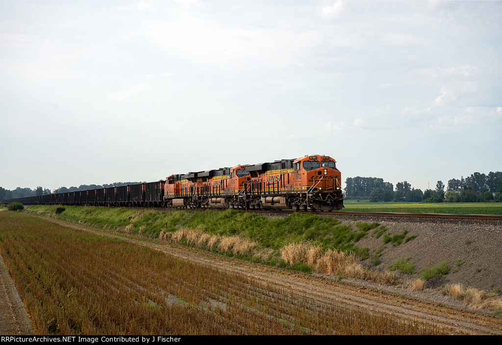 BNSF 6705